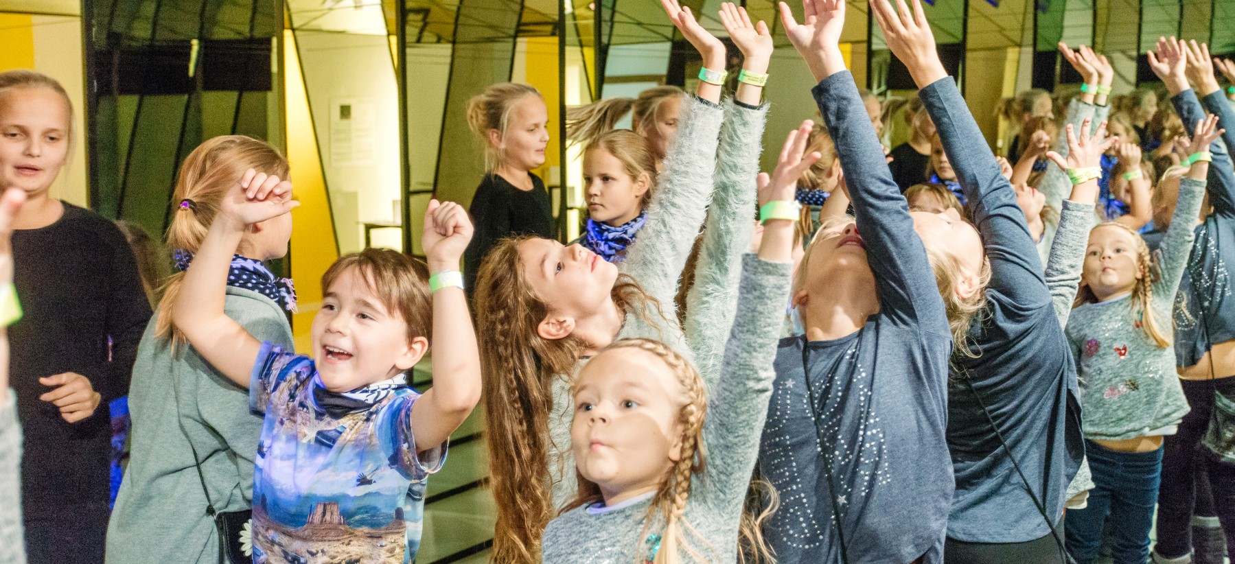 В марте в Познавательном центре проводятся семейные дни для многодетных семей